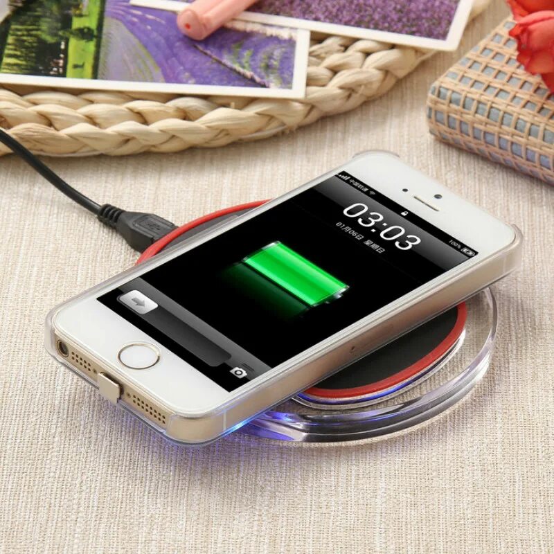 Как называется зарядное для телефона. Беспроводное зарядное устройство fantasy wireless charger. wireless charger q13 зарядка. беспроводная зарядка для iphone 5s. зарядник для iphone беспроводной.