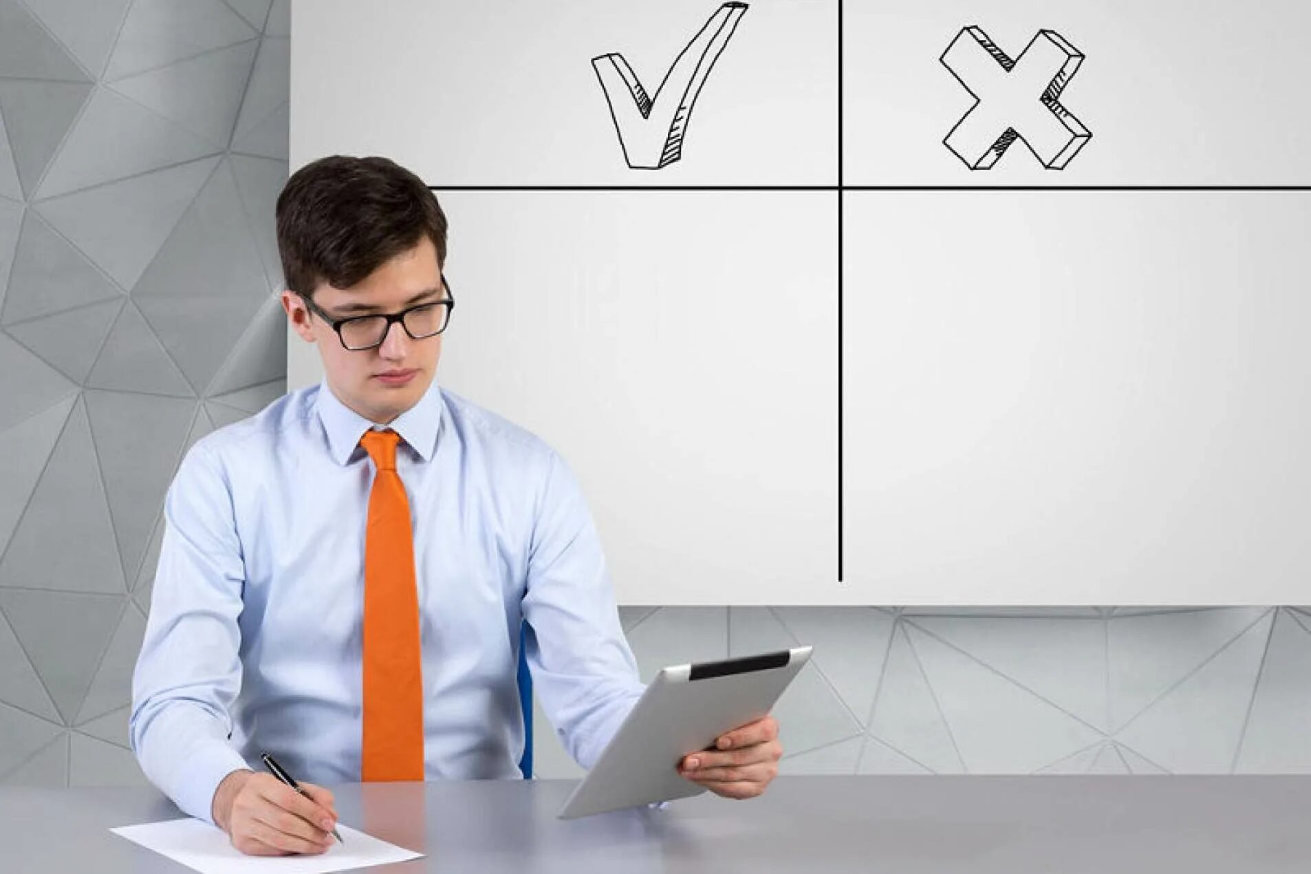 плюсы работы агентом. преимущества работы в компании для сотрудников. страховщик профессия. преимущества работы.