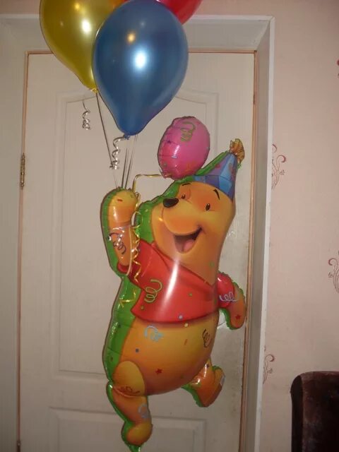 Воздушные шары винни пух. Фольгированный шар винни пух композиции. винни пух шар композиции. детские фонтаны шаров винни пух.