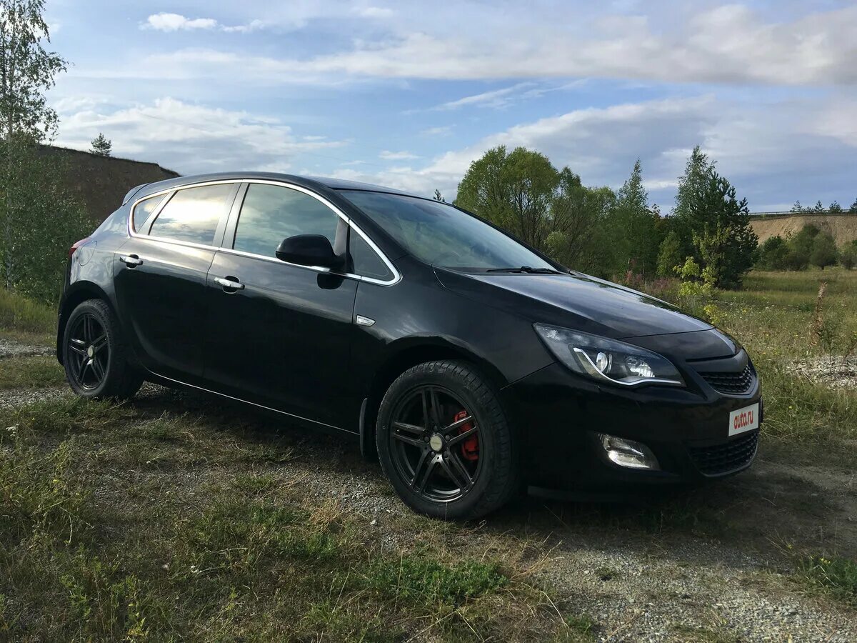 Opel astra черный. Opel Astra 2012 черный. Opel Astra j черный.