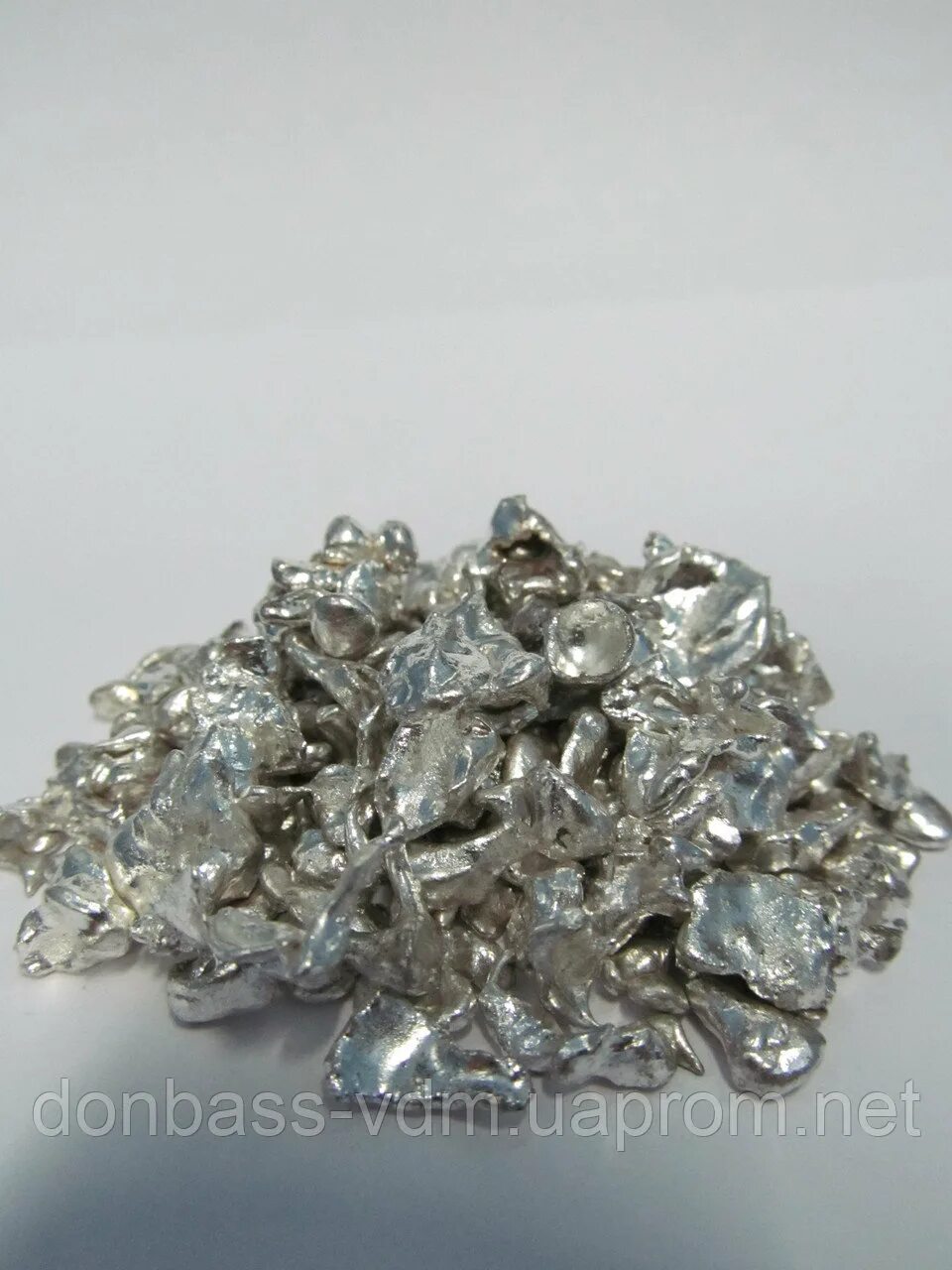Техническое серебро. 1кг технического серебра. Треугольное техническое серебро. Сдача технического серебра.