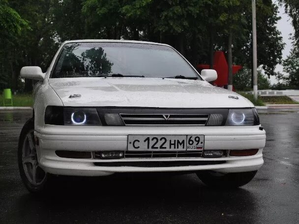 Виста св 32. Toyota Vista sv33. Обвес Тойота Виста sv32. Тойота Виста 30 кузов. Toyota Vista sv32 обвес.