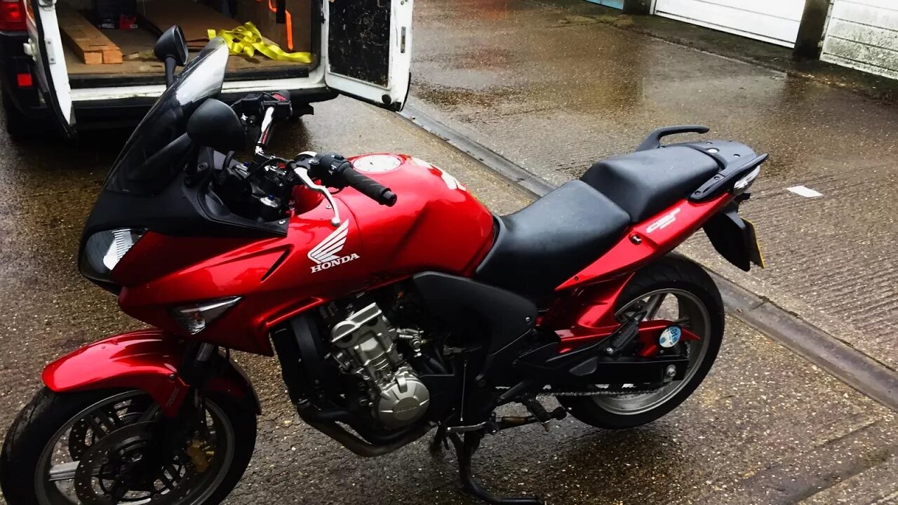 Хонда сбф 150 м. Honda cbf 600 s 2006. Сбф 600. Honda cbf 600. Honda cbf 600 2008.