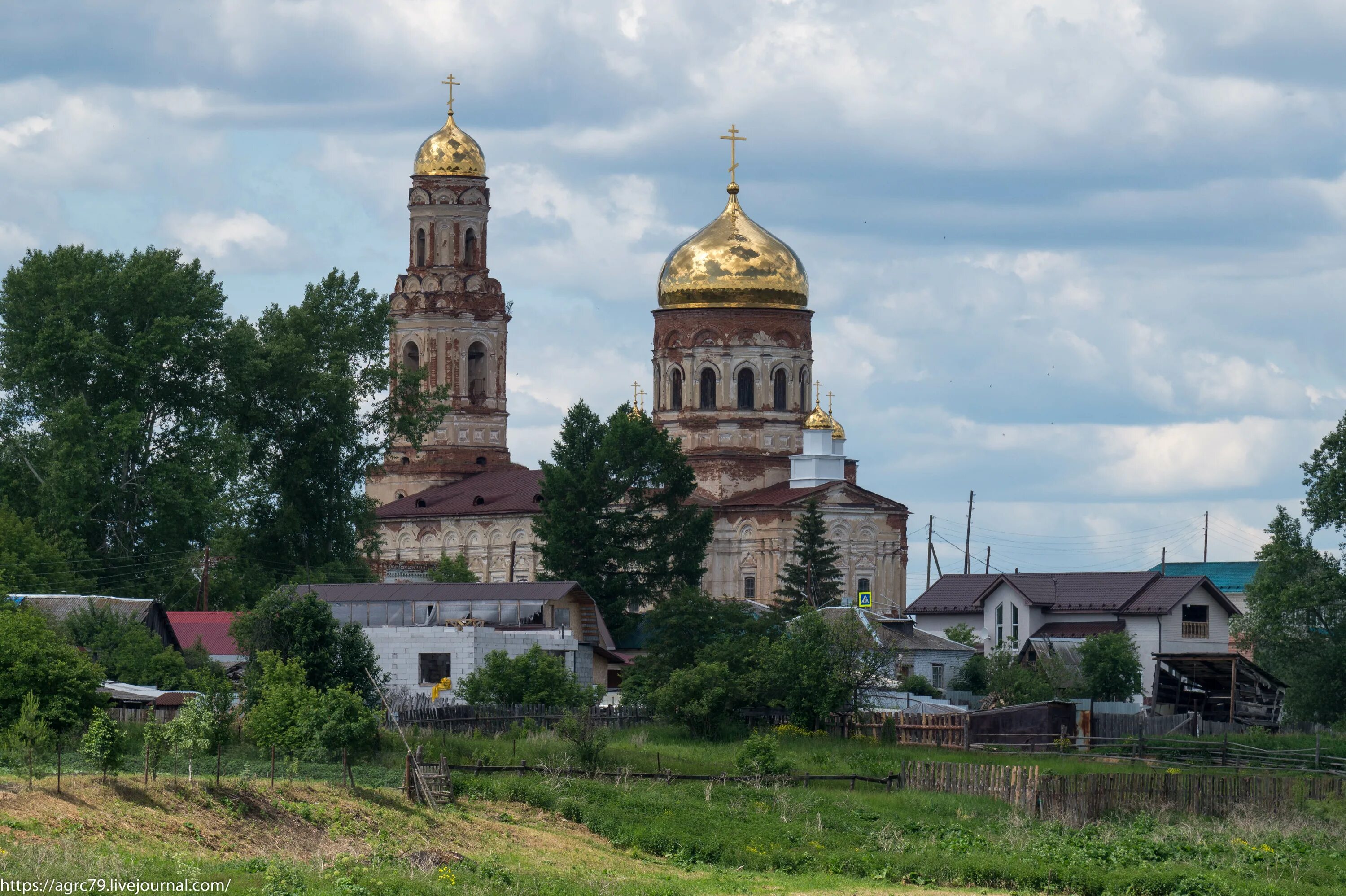 Церковь Архангела Михаила (Маминское) Каменский район. Маминское Свердловская область храм. Маминское Свердловская область Каменский район. Село Маминское Каменский район Свердловская.