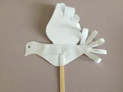 Белый голубь из бумаги