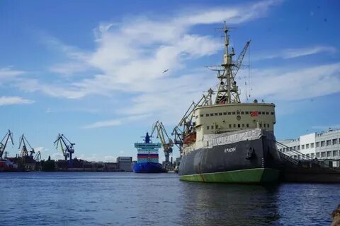 Балтийск завод