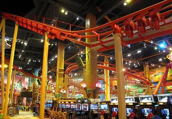 Парк аттракционов happylon спб. Happylon в санкт петербурге. Happylon в санкт петербурге. Хэппилон спб. Happylon в санкт петербурге.