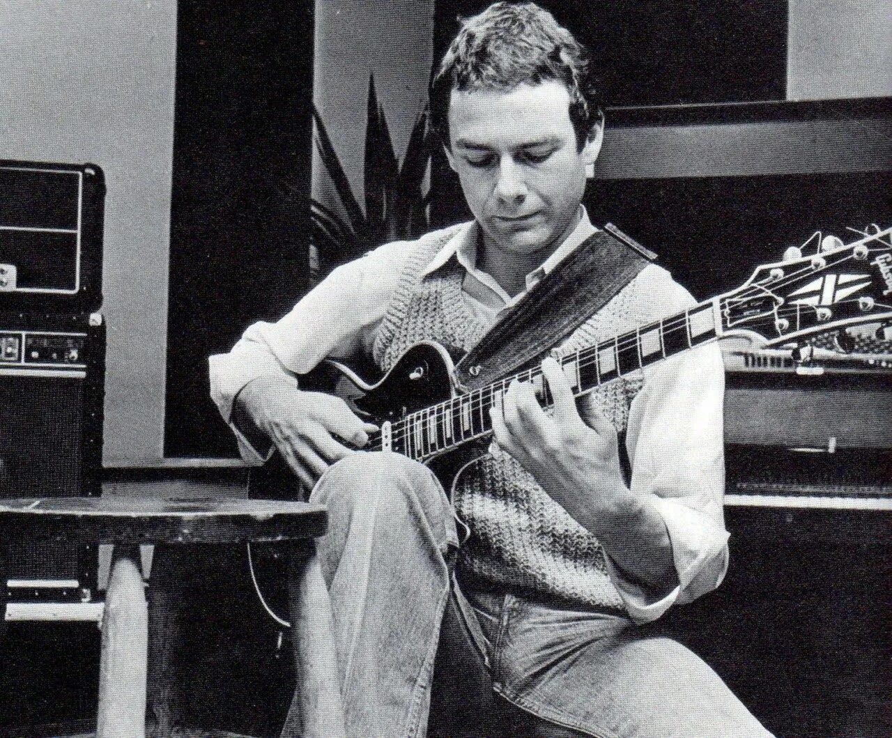 Robert fripp. Robert fripp