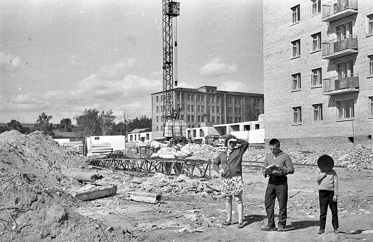 особняк на максима горького, 26а новосибирск. улица каинская 5 новосибирск. краеведческий фотозагадки. базарная площадь новосибирск. новосибирск в фотозагадках форум краевед.