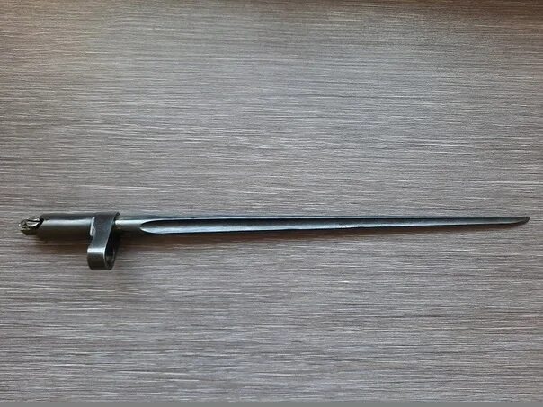 Штык мосина 1944. Штык винтовки мосина четырехгранный. Штык на ружье 1812. Трехгранный штык. Четырёхгранный игольчатый штык к винтовке мосина обр 1891/1930 гг.