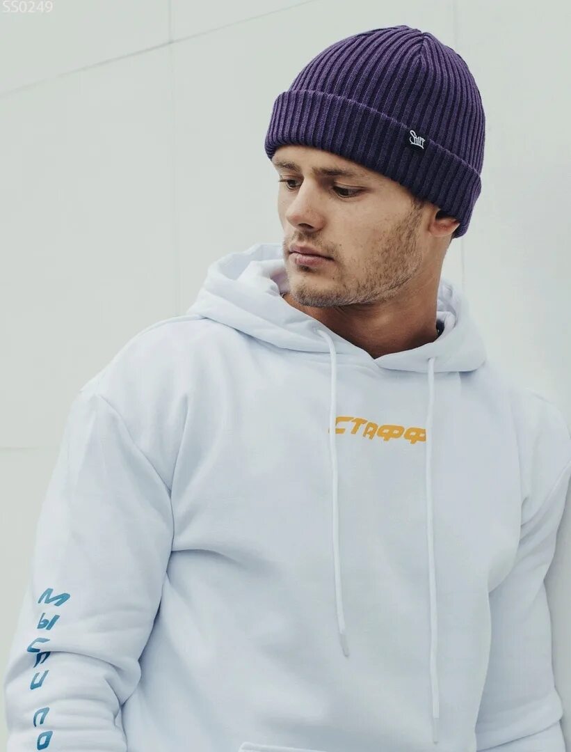 Staff одежда. Шапка staff. стафф в шапке. шапки мужские staff clothes.