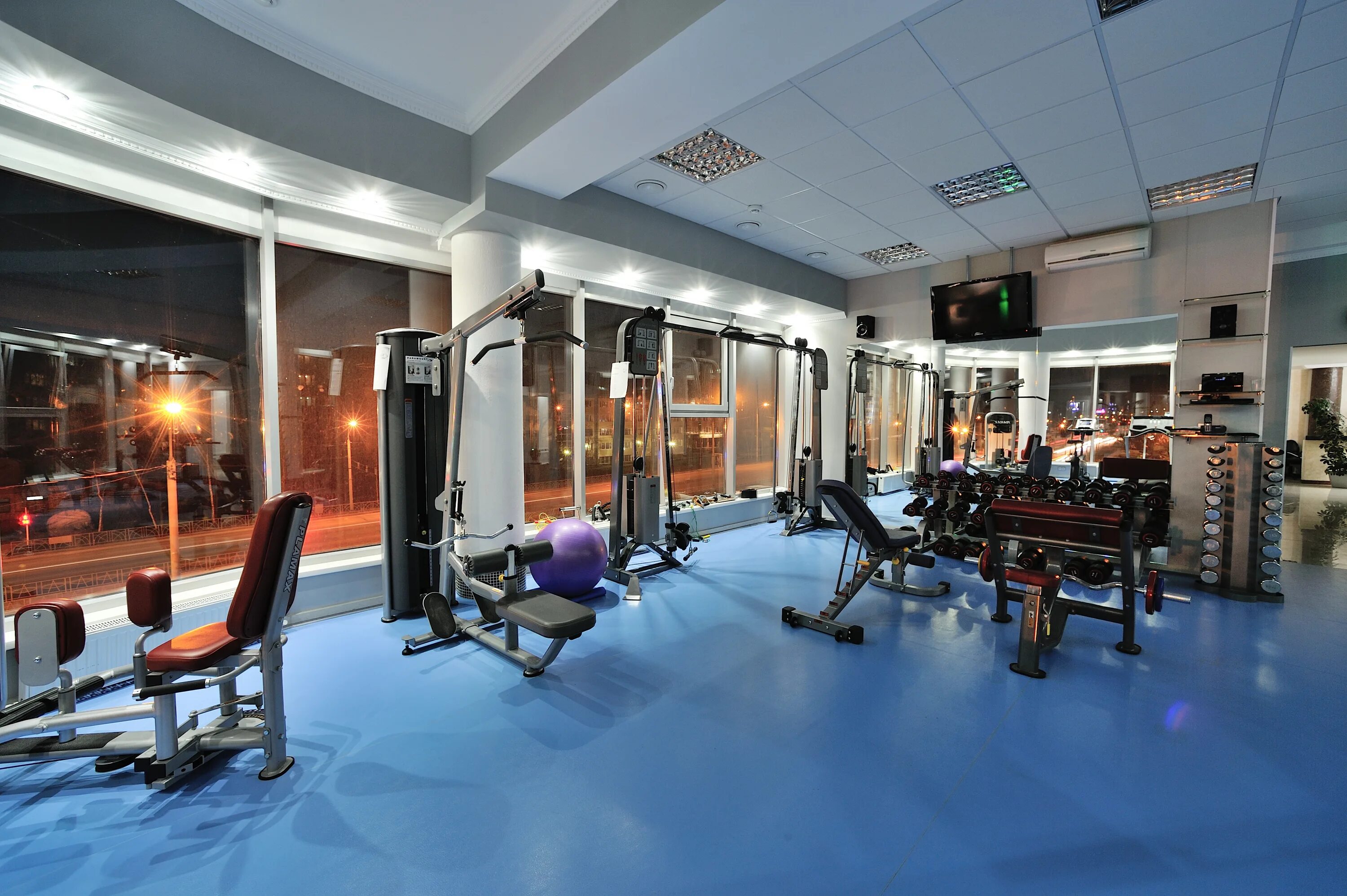 тренажерный зал ставрополь. парк отель тренажерный зал ставрополь. тренажерный зал ставрополь. спортзал evo gym ставрополь. парк отель тренажерный зал ставрополь.