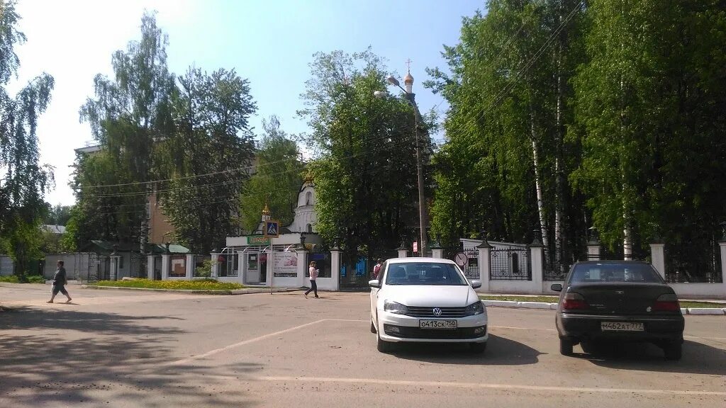 Погода в пушкине московская область. Город Пушкино Центральная улица. ДК Пушкино, парковка. Парковка у больницы. Администрация Пушкино Мос обл автомобили.