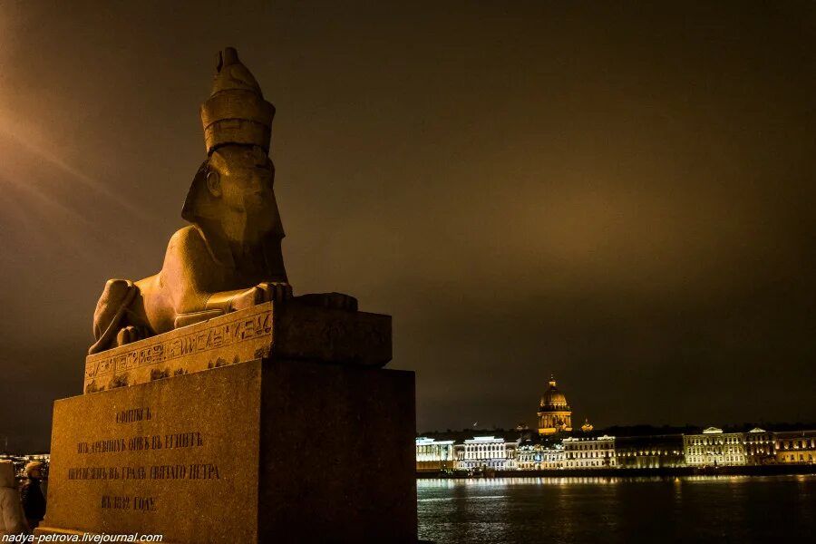 Календари сфинксы. Египетский мост в санкт-петербурге. Календари сфинксы. Календари сфинксы. Набережная лейтенанта шмидта сфинксы.