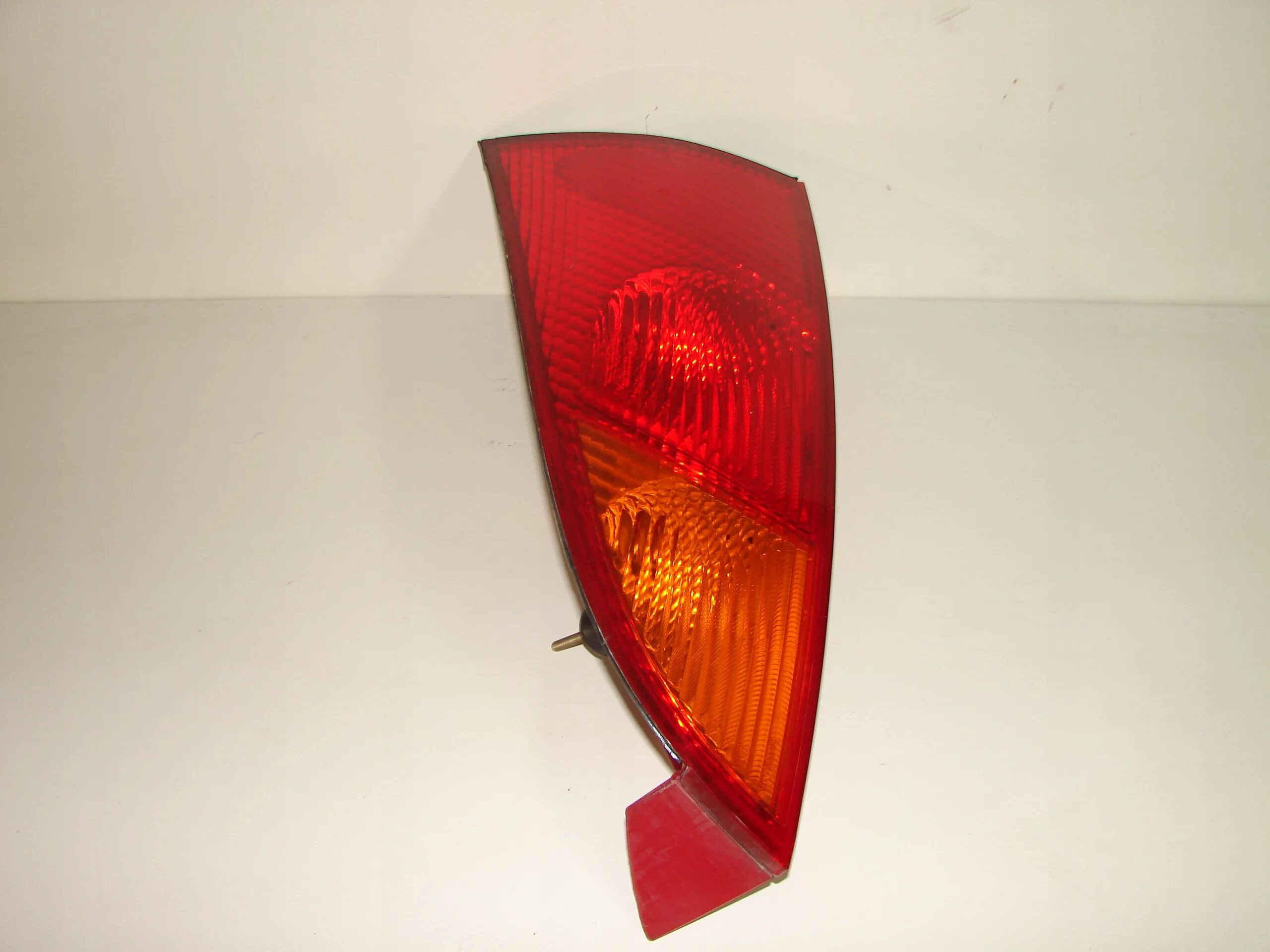 Задние фары форд фокус 3 седан. Фонарь задний левый форд фокус 2 седан левый. Задний левый фонарь ford focus 2 универсал. Фонарь. Ford f-350 2008 фонарь задний левый.