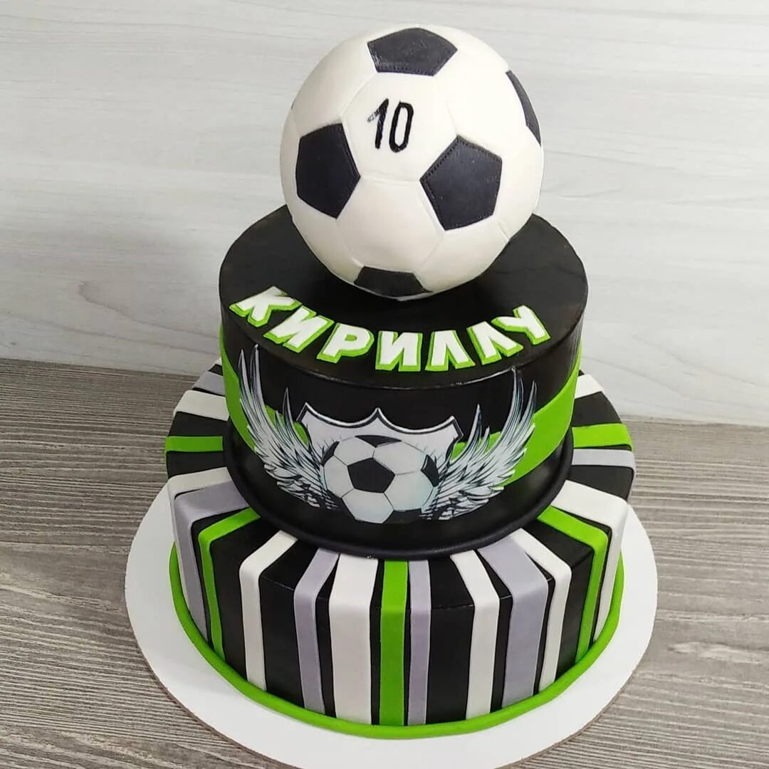Торт для мальчика мяч. Торт футбольный. Торт с футбольной тематикой. Торт футбольный мяч. Торт «футболисту».