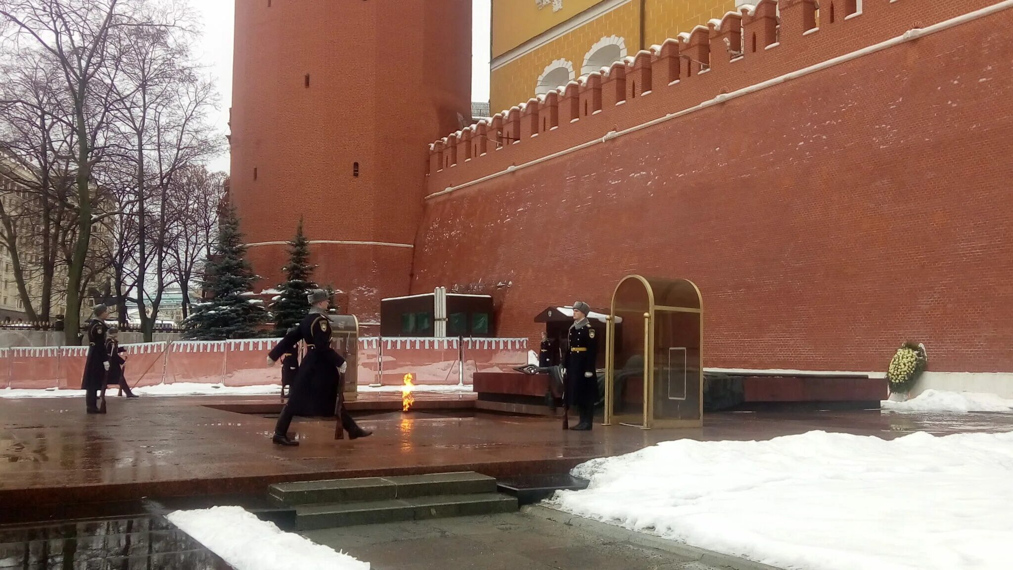 Выпуск мчс на красной площади 2022. Красная площадь. Красная площадь 25 июня 2024. Выпуск мчс на красной площади 2022. Книжный фестиваль красная площадь 2023.