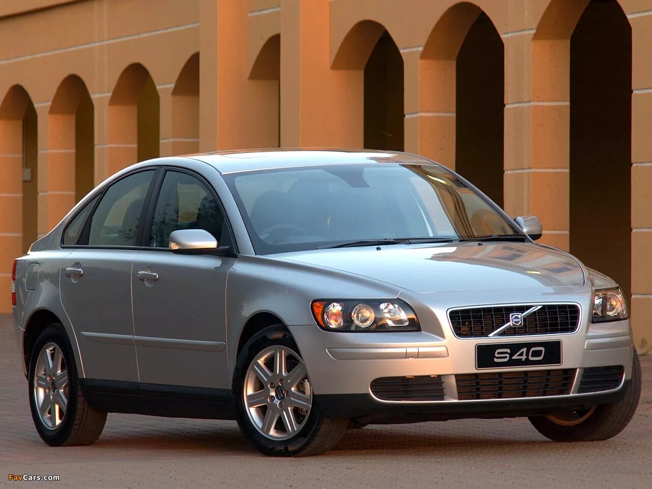 Вольво s40 2004. Volvo s40 2004-2012. Volvo s40 II. Volvo s40 2. Купить машину с 40