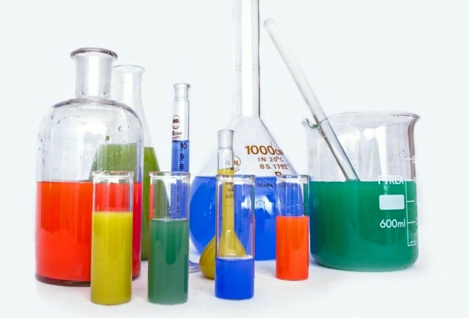 Новые химические соединения. Химические реактивы. Реактивы для лаборатории. Лабораторная посуда и реактивы. Химические реактивы для лаборатории.