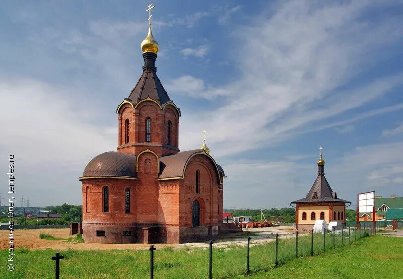 пирогово храм преображения. храм в пирогово мытищинский район. храм преображения в пирогово мытищи. преображенный храм бузулук. посёлок пироговский мытищинский.