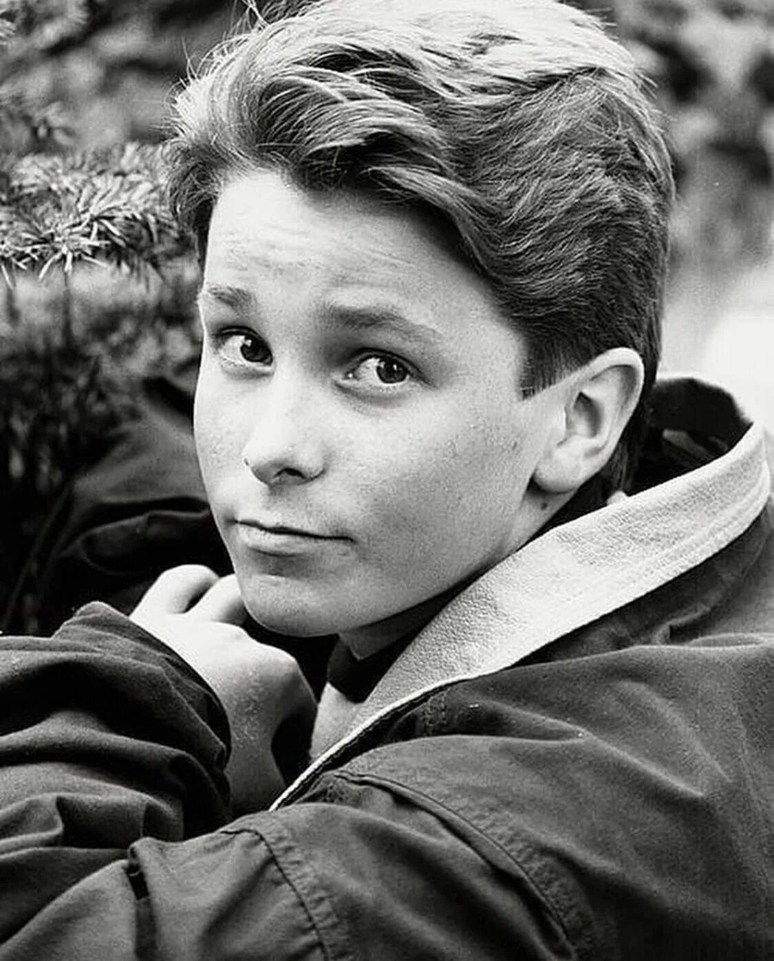 Кристиан Бейл в детстве. Кристиан Бейл детские фото. Christian Bale childhood. Christian Bale in childhood.