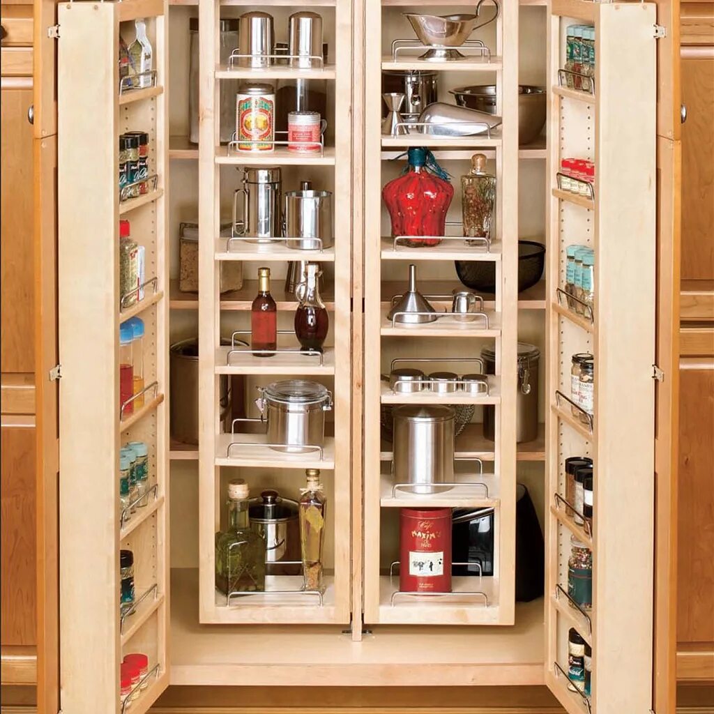 Кухня с открытыми дверцами. Интересные дизайнерские решения для кухни. Интересные решения для кухни. Кухня с открытыми дверцами шкафов. Шкаф на кухню.