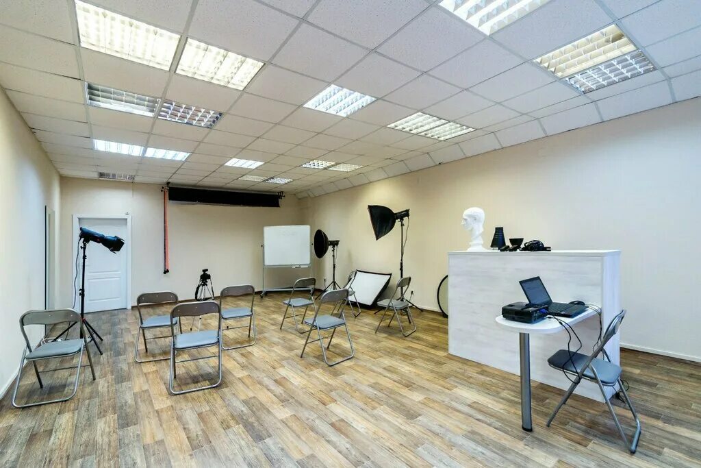 Подросток предприниматель. Синергия брендбук. Новосибирск_каменская улица, 55. Mba school детская бизнес школа. Бизнес школа для детей новосибирск.