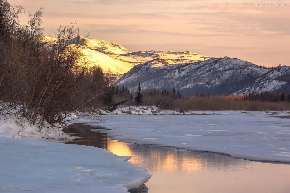 Весенний пейзаж урал. Подснежники в башкирии. Южноуральская природа. Весенний пейзаж урал. Собь полярный урал зима.