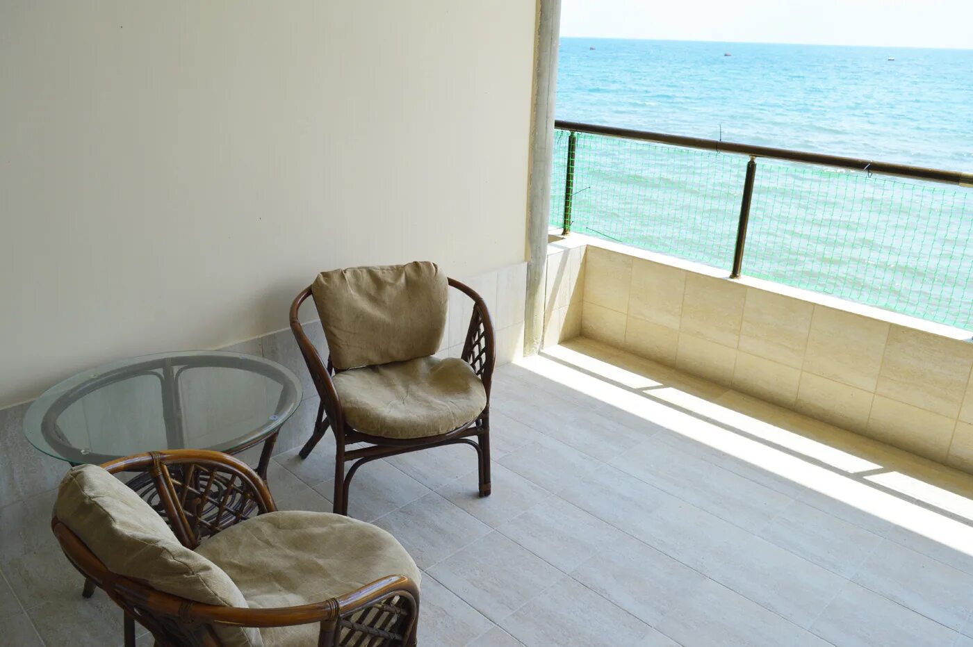 Песчаная балка феодосия домики. Ялта дражинского 2а эллинг. Снять эллинг на море. Снять эллинг на море. Снять эллинг на море.