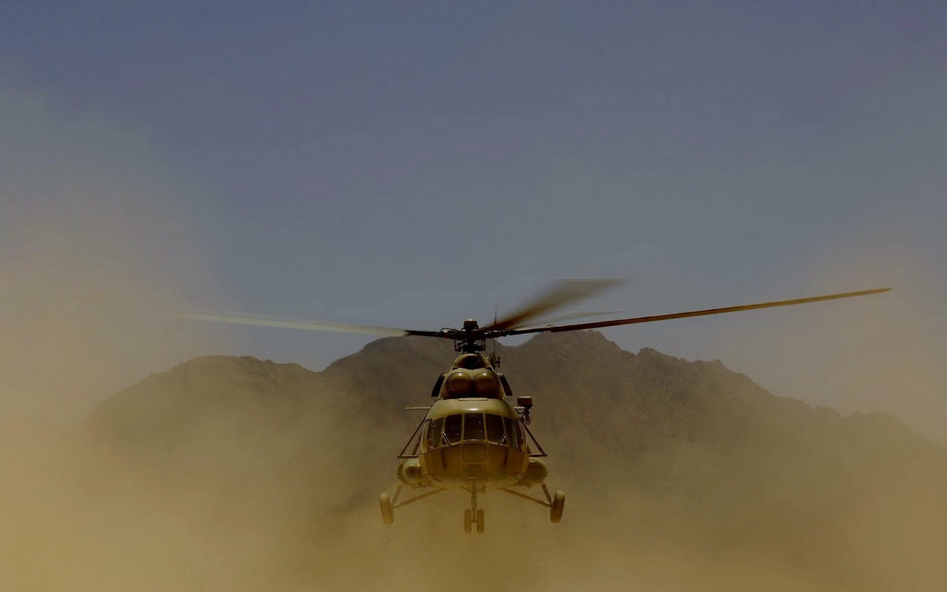 Тегми. Ми-8 вертолёт. Ми-8 в Афганистане. Фон вертолет ми8. Ми-8 вертолёт фото.