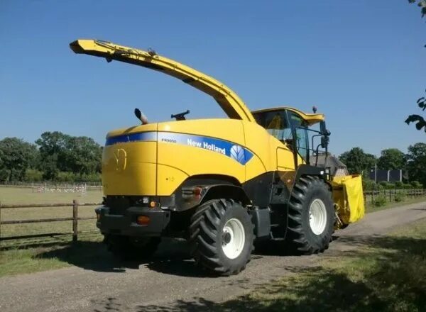 New holland масла. Кормоуборочный комбайн Нью Холланд. New Holland fr450. Нью Холланд 9050. Комбайн Нью Холланд 8040.