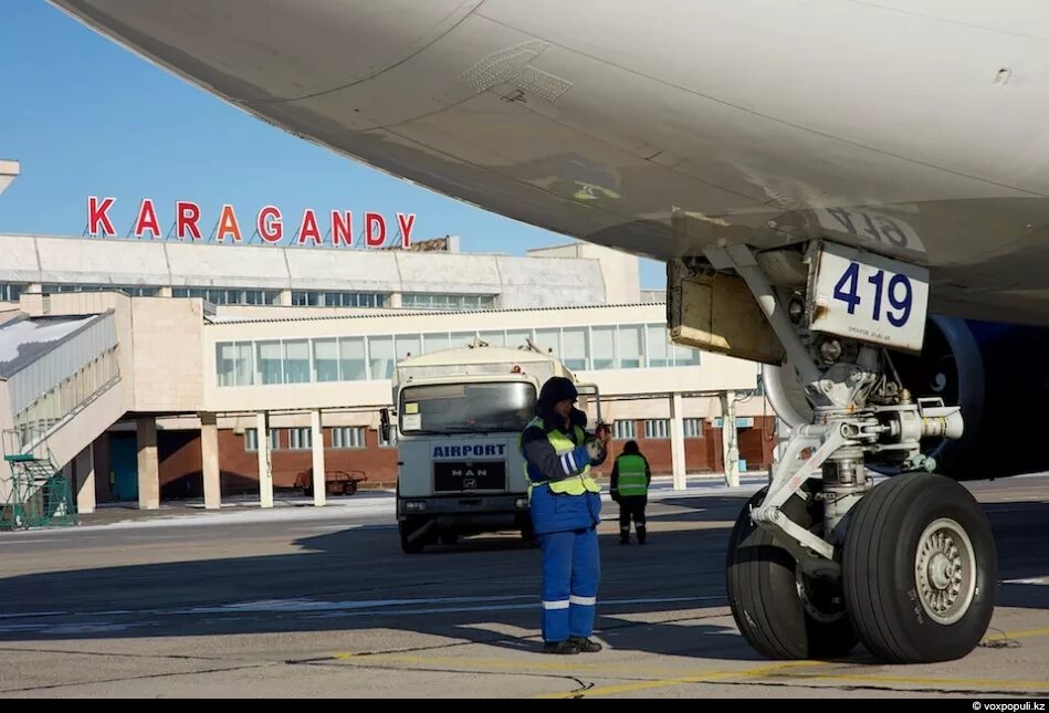 рейс караганда аэропорт. рейс караганда аэропорт. аэропорт караганда. караганда маршрут 500а. аэропорт караганда фото.