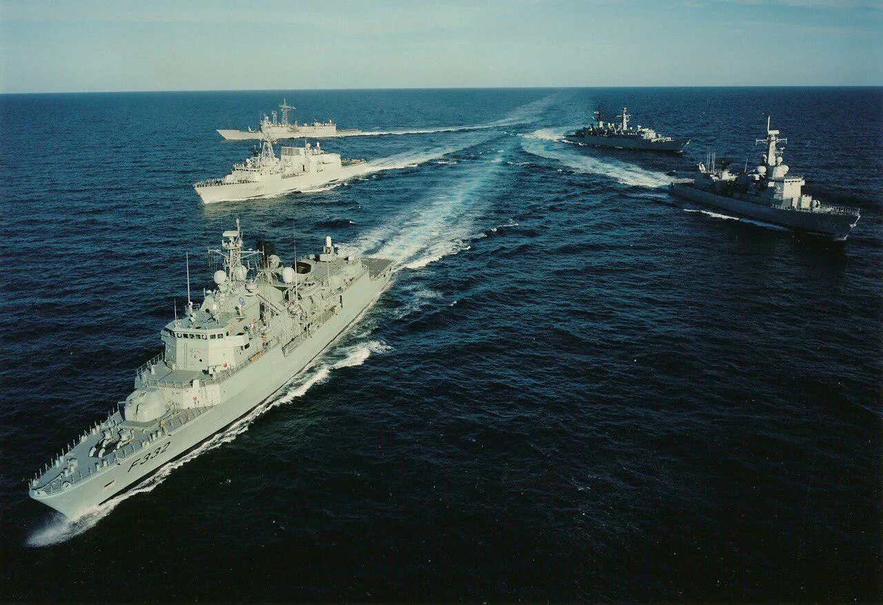 Военные корабли страны. НАТО В черном море. Корабли НАТО В черном море. Корабли НАТО В Балтийском море. Флот НАТО В черном море.