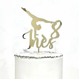 Индивидуальный акриловый топпер для торта с именем 