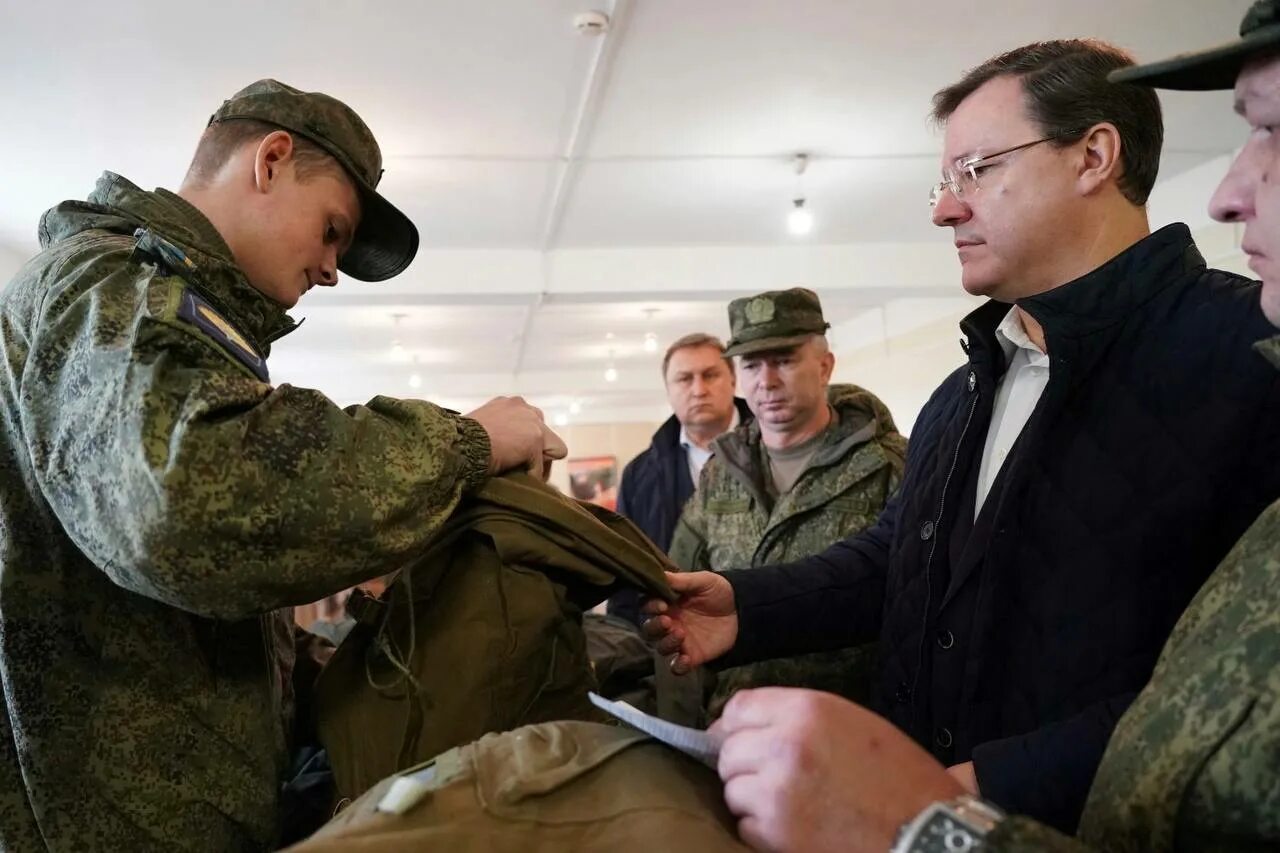 Самые интересные новости за неделю в россии. Поддержка военнослужащих. Военная мобилизация. Служба в армии. Военнослужащий.