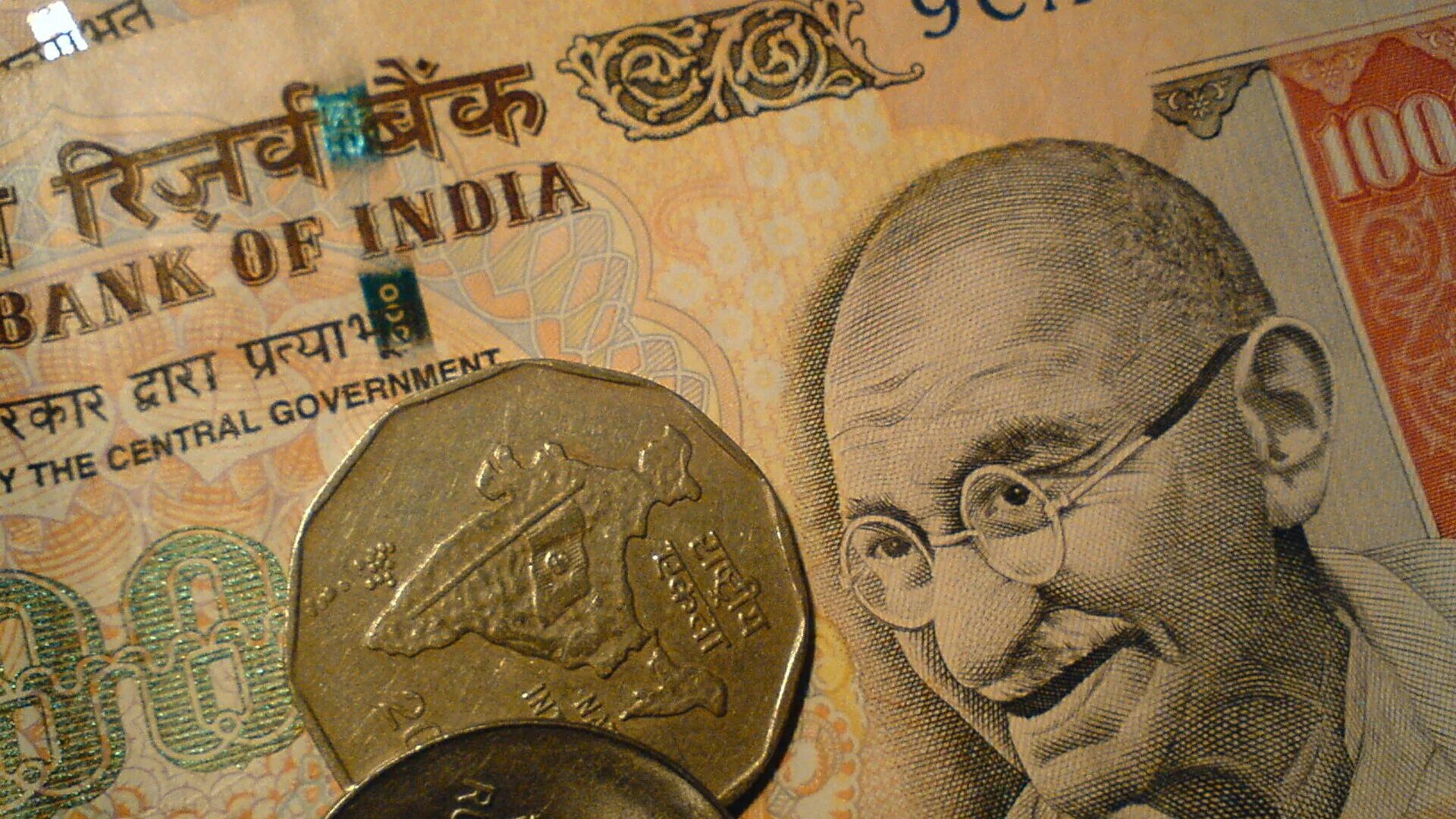 Поменять рубль на рупии. Индийская рупия. Рупии в рубли. Рупия к доллару. Индийские рупии в рубли.
