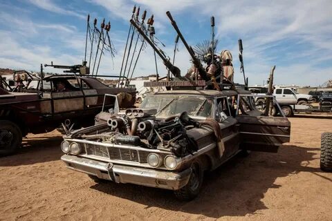 Mad max много лома