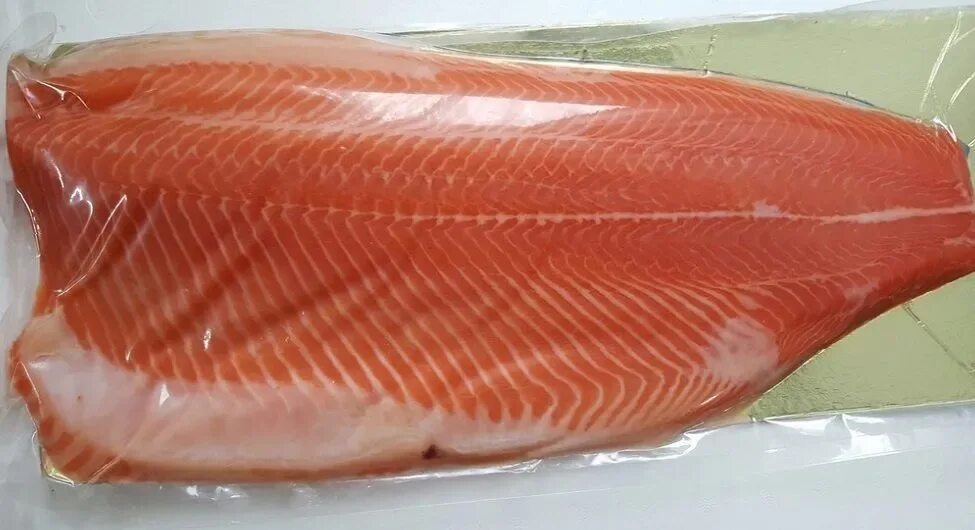Пласт лосося. Семга филе пласт ~ 2,1кг. 2-2. Семга слабосоленая пласт. Салмон лосось.
