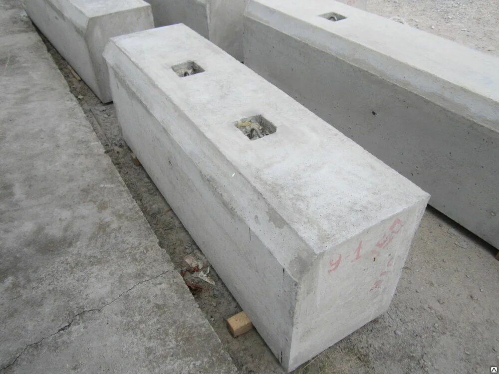Блок упора. Блок бетонного упора железобетонный у-1. Блок упора у1 3.503.9-78. Блок упора у-1м 1500х400х500.