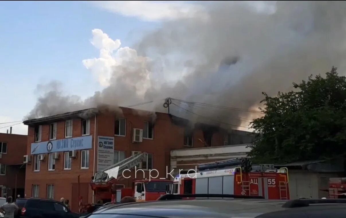 Пожар в краснодаре. Пожар в сормово сейчас. Пожар индустриальная краснодар. Пожар на сормовской краснодар сегодня. Пожар сормовская.