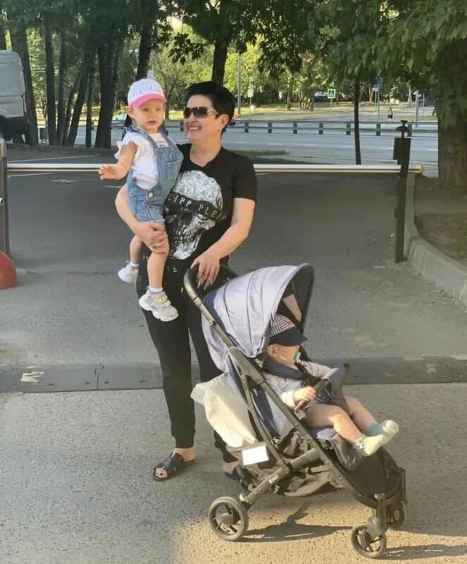 Елена голунова биография дата рождения личная жизнь Родившая в 52 года финалистка "Битвы экстрасенсов" рассказала об отказе от няни