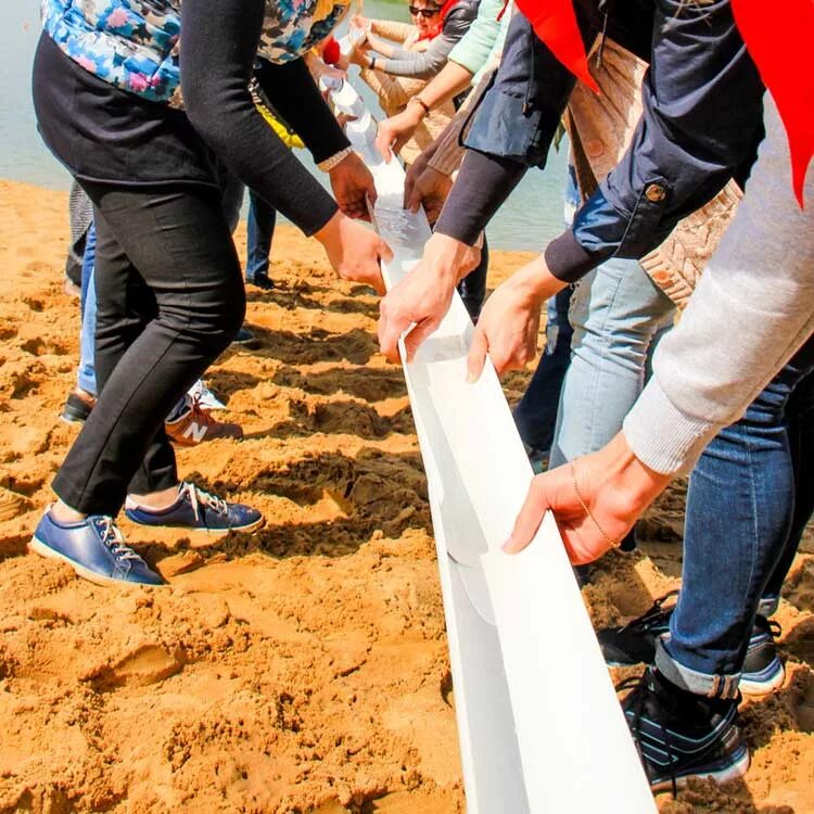 водосточная система grand line 125x90. желоба игра. игра водопровод тимбилдинг. желоба игра. как крепить водосток.