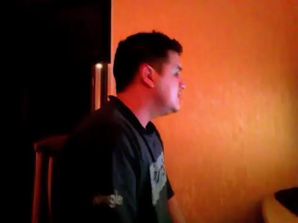 Юрий антонов я вышла из мая. Анонс в титрах тв3 2013. Походка караоке. Бьянка караоке. Максос ютуб.