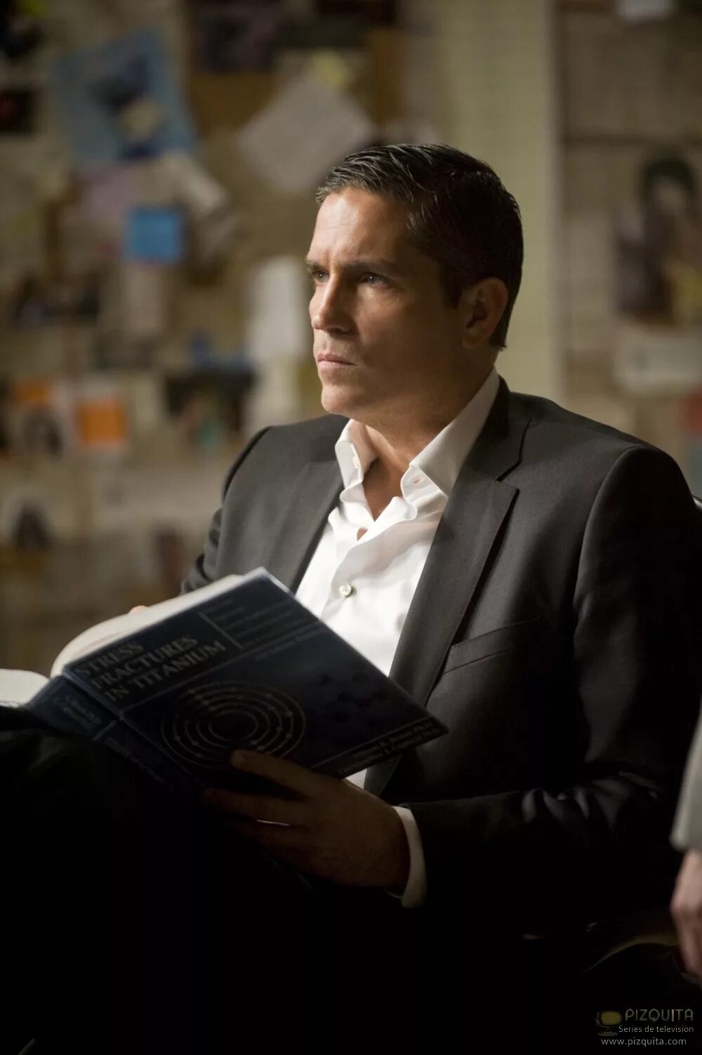 John reese person of interest. джон риз. Jim caviezel person of interest. мистер риз в поле зрения. джон риз.