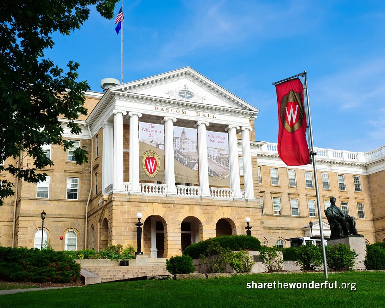 Wisconsin tiff видео. Университет штата Висконсин. Висконсинский университет США. Университет Висконсина в Мэдисоне (США)..