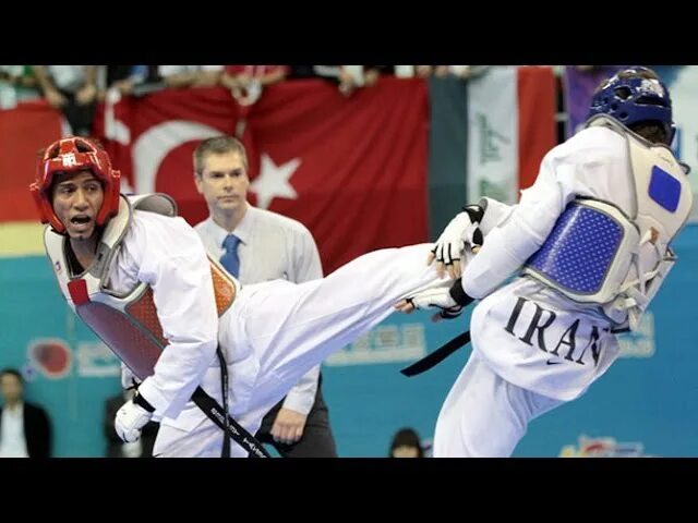 Искусство таэквондо ступень 2. Двойка в тхэквондо. Grandmaster Taekwondo. Карате подиум. Таэквондо контакт