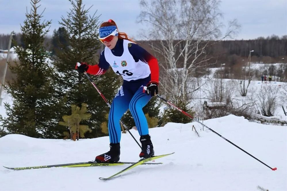 виталий васильев томск лыжные гонки. лыжные гонки томск. лыжня россии томский район. кузнецов северск лыжные гонки. лыжная база стрежевой.