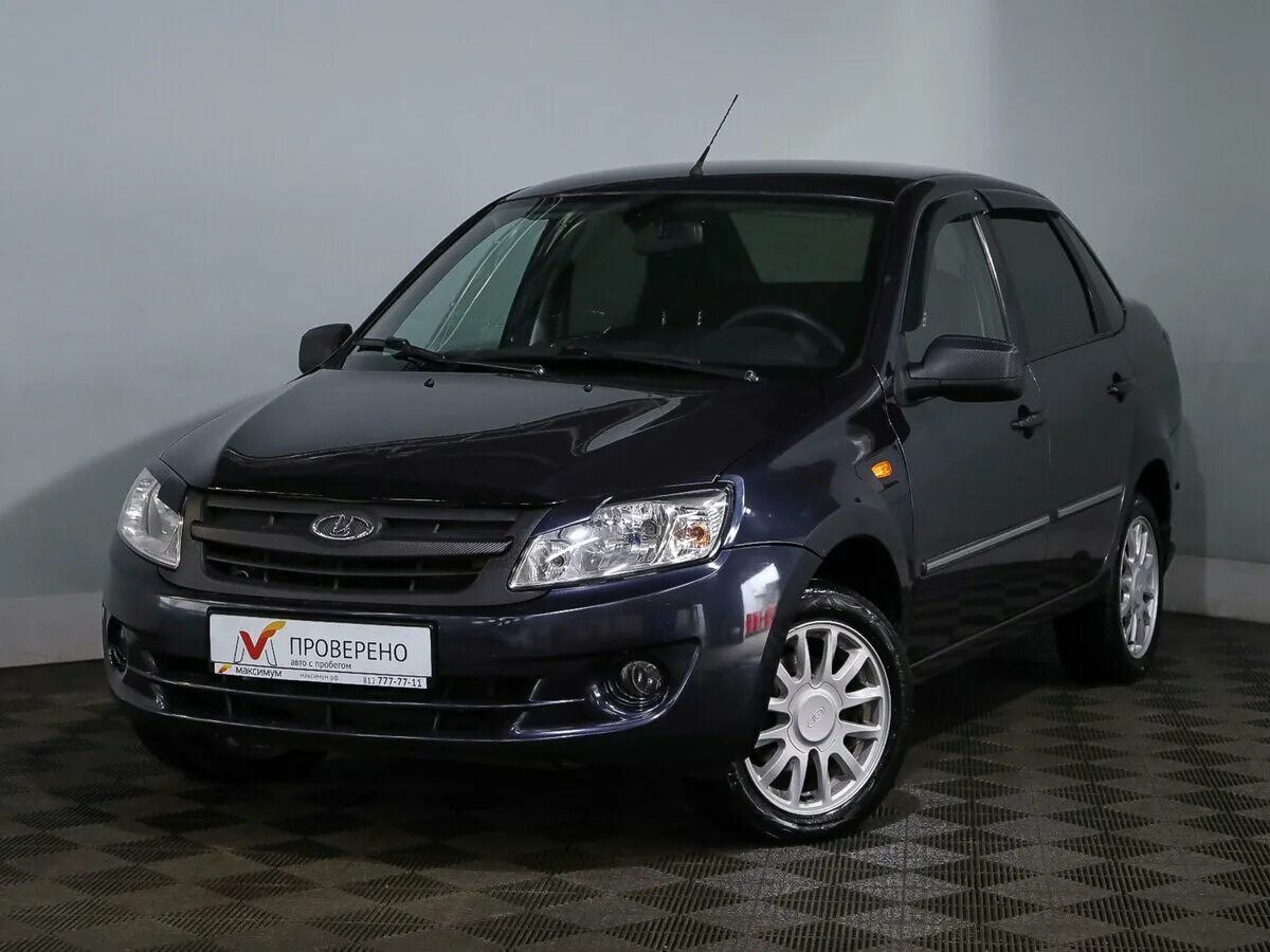 Lada granta 2013. лада гранта седан 2013г. лада гранта 2013 серебристая. ваз гранта 2013 года. лада гранта 2013 года.