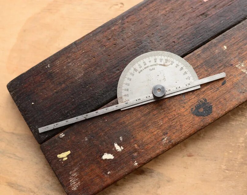 Угломер с нониусом гост 5378-50. Угломер квадрант практик. Октант инструмент. Угломер универсальный с нониусом mitutoyo 187-201. Угломер нониусный тип 2.