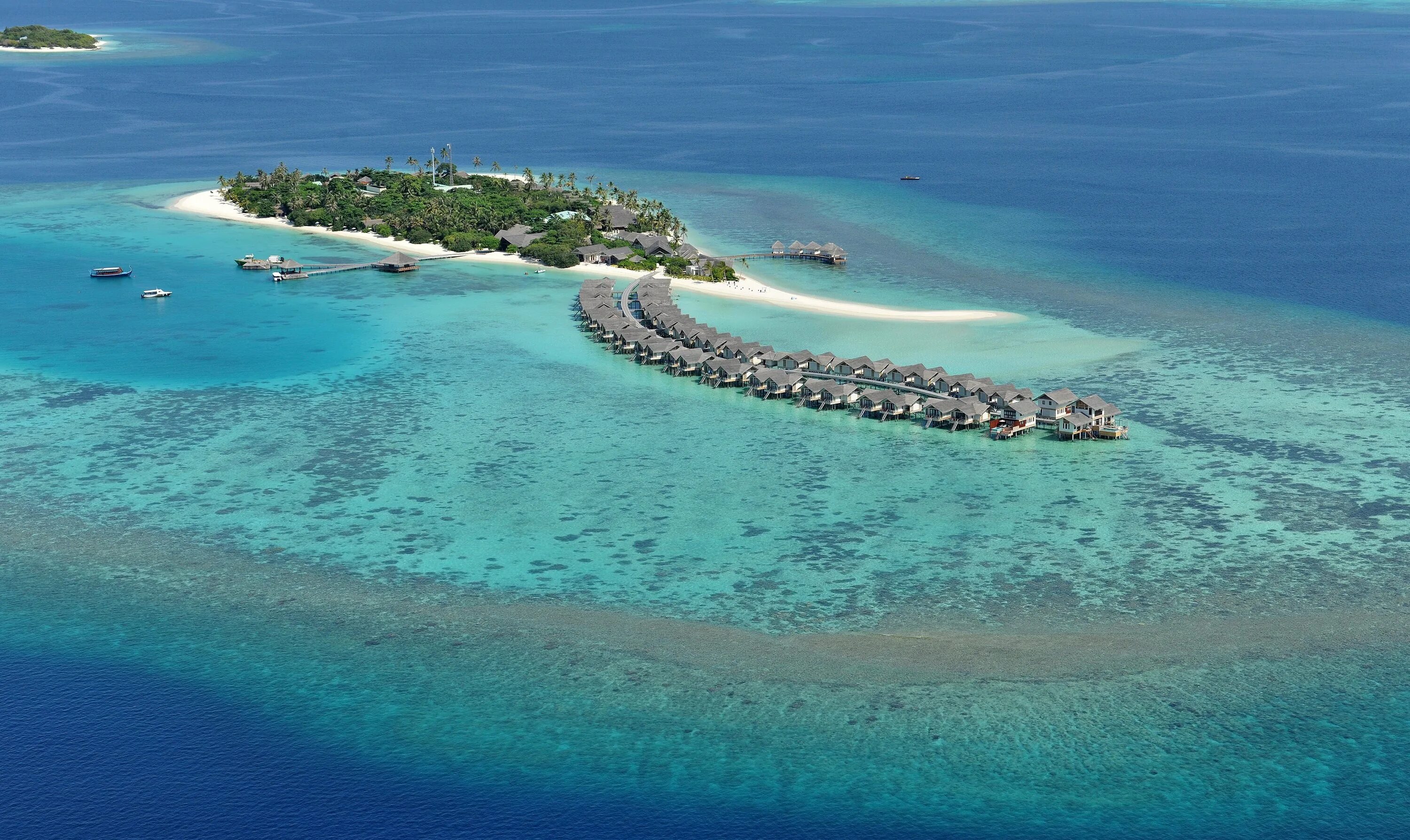 Cora Cora Maldives 5* , Мальдивские острова, Раа Атолл. Остров Маамигили Мальдивы. Raa Atoll Мальдивы. Отель Cora Cora Мальдивы. 3 любых острова